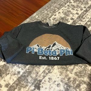 Pi Beta Phi crewneck sweatshirt